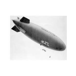  G Class Blimp Poster (12.00 x 9.00)