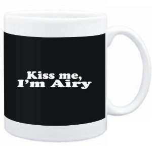    Mug Black  Kiss me, Im airy  Adjetives