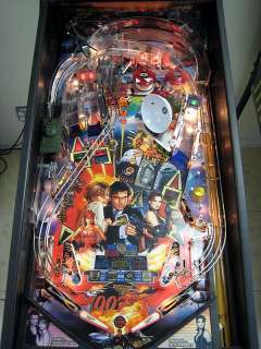 GoldenEye Pinball Machine . James Bond . Florida  