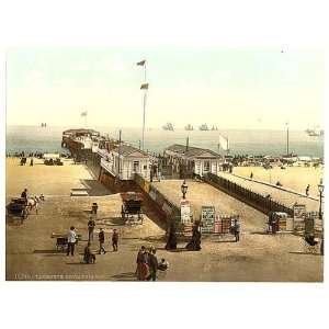   Reprint of Britannia Pier, Yarmouth, England