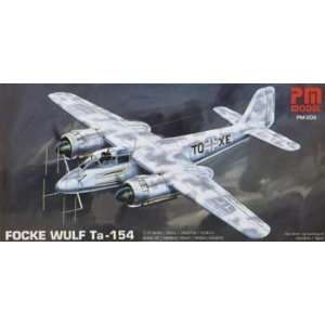  0209 1/72 Focke Wulf TA 154 Toys & Games