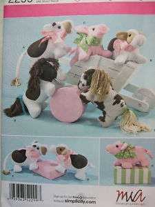 Stuffed Toy Animals Sewing Pattern Simplicity 2299  