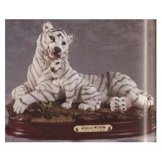   Ornaments Outdoor Alabastrite White Tiger with Cub