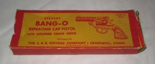 1938 STEVENS CAST IRON BANGO CAP GUN NM/MINT IN ORIGINAL BOX   