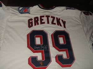 Wayne Gretzky SIGNED WGA Authentic New York Rangers Mint Condition 