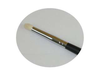 Advantages small round brush head can be precisely the scope of 
