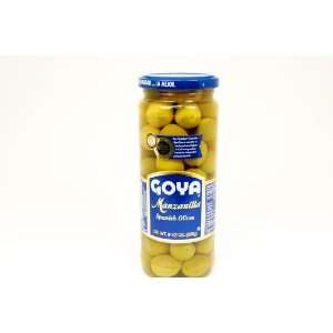 Goya Manzanilla Spanish Olives 1.75 oz Grocery & Gourmet Food