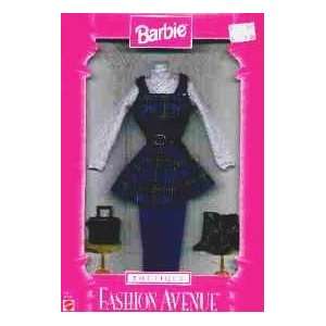  Barbie Fashion Avenue 1997 Clothing Set Plaid Jumper 18126 
