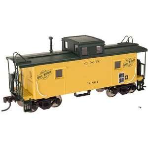  N TrainMan C&O Caboose, C&NW #10802 Toys & Games