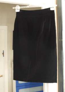 Red  Valentino Luscious Black Velvet Skirt IT 46 UK 14  