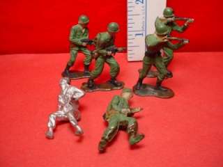 35 45 54 60mm Vintage SOLDIER LOT GROUP #108  