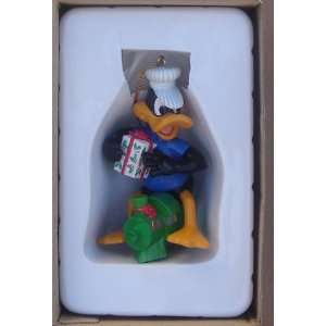 Daffy Duck Looney Tunes Hard Plastic Christmas Ornament From 1990 91