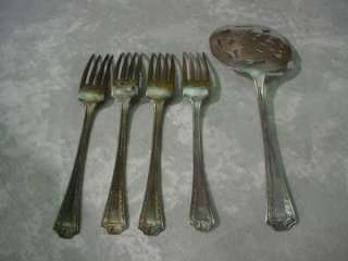 Sheffield A 1 Plate TOMATO SERVER & 4 Dinner FORKS Use or for Crafts 