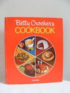 vtg 1977 BETTY CROCKER Pie Chart Cookbook 30th Printing Complete 1969 
