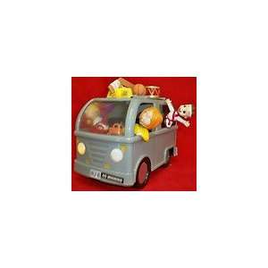    Moms Taxi Musical Van Plays Vacation Bobbleheads   Toys & Games