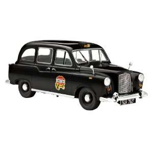  Revell 124 London Taxi Toys & Games