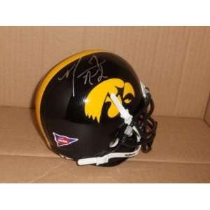 Marvin McNutt autographed Iowa Hawkeyes mini helmet B   Autographed 