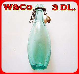   VASELINE URANIUM SODA GLASS BOTTLE W&Co 3 DL. PORCELAIN CAP VERY RARE