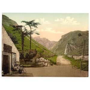   Reprint of The Winnets, Castleton, Derbyshire, England