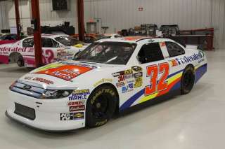 2012 1/64 #32 KEN SCHRADER FEDERATED AUTO PARTS FORD FUSION CUSTOM 