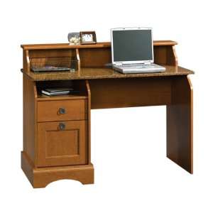  Graham Hill Desk in Maple Furniture & Decor