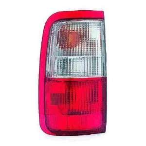  1993 98 TOYOTA T100 TAILLIGHT ASSEMBLY, PASSENGER SIDE 