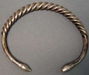 JEWELRY RARE ASIAN TWISTED DOUBLE SNAKES SILVER HILL TRIBE BRACELET 