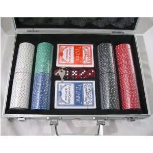  200 pc Poker chip Set in Box