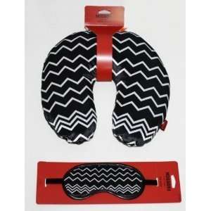  Missoni for Target Zig Zag Travel Pillow and Eye Mask   2 