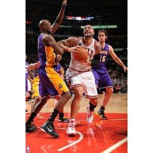  Los Angeles Lakers v Chicago Bulls Carlos Boozer, Lamar 