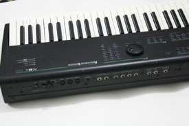 Kurzweil PC88/mx MIDI Synthesizer Keyboard Workstation Piano 32 Note 