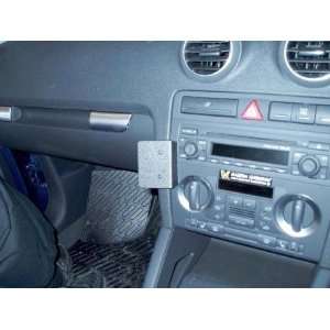   mount NOT for cars with BOSE stereo 2004   2006 Fits Australia