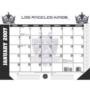 Los Angeles Kings 22x17 Desk Calendar 2007