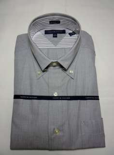 NEW $60 Tommy Hilfiger Mens Dress Shirts   3 COLORS ALL SIZES   LOOK 