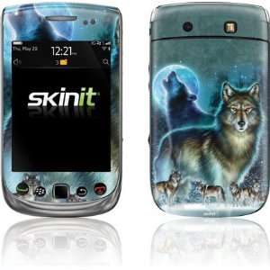  Lone Wolf skin for BlackBerry Torch 9800 Electronics