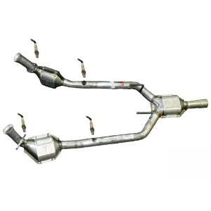Benchmark BEN20707 Direct Fit Catalytic Converter (Non CARB Compliant)