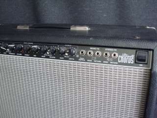 Fender Ultimate Chorus 2x12 Guitar Amplifier Combo Amp  