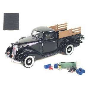  1937 Studebaker Pick Up Truck 1/24 Black Toys & Games