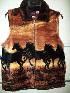Fleece Mazmania Horse Vest  