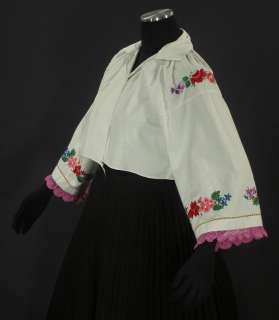   hand embroidered floral peasant blouse from Poland folk costume Lowicz