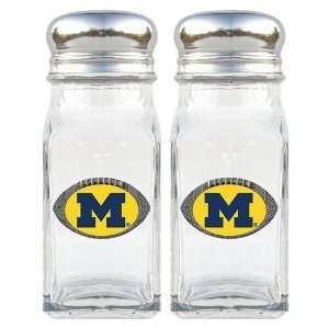 Michigan Wolverines NCAA Football Salt/Pepper Shaker Set  