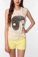 Truly Madly Deeply Distressed Yin Yang Muscle Tee