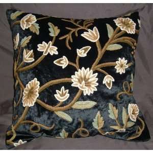  Crewel Pillow Grapes Black Rayon Velvet (20X20)