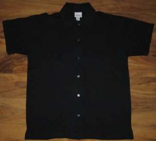   button down from collar to hem available in black blue gray and white