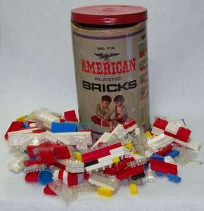 Vintage American Plastic Bricks #715  