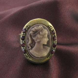 Antique Gold Vintage St CAMEO Ring Oval Purple Stone Crystal Stone 