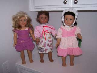 AMERICAN GIRL DOLLS 3 LOT OF CLOTHES ACCESSORIES BED  