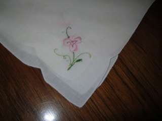 FIVE VINTAGE COTTON EMBROIDERED NAPKINS 15X15  