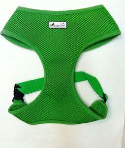   IPuppyOne Mesh Dog Harness   Green   Fits a dog up to 40 lbs  