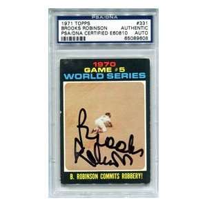 Brooks Robinson Autographed 1971 Topps Card